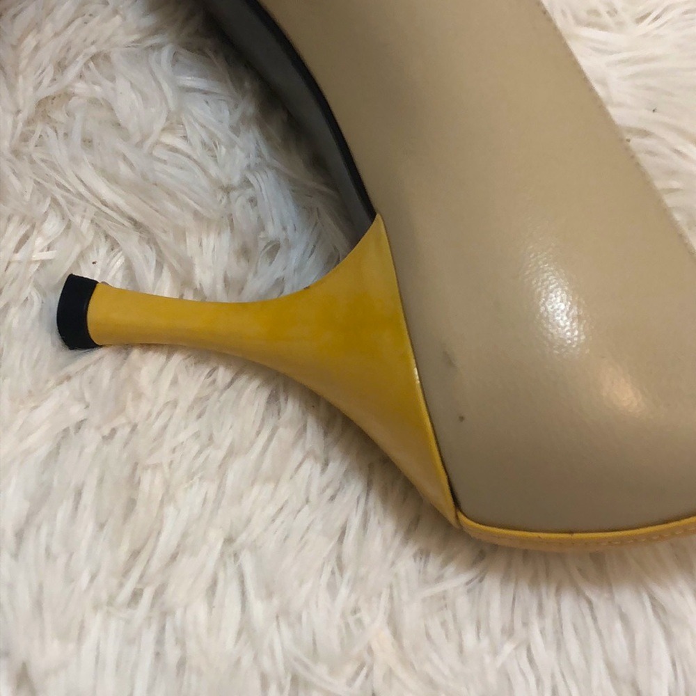 Stuart Weitzman Open Toe Shoes - Picture 5 of 11